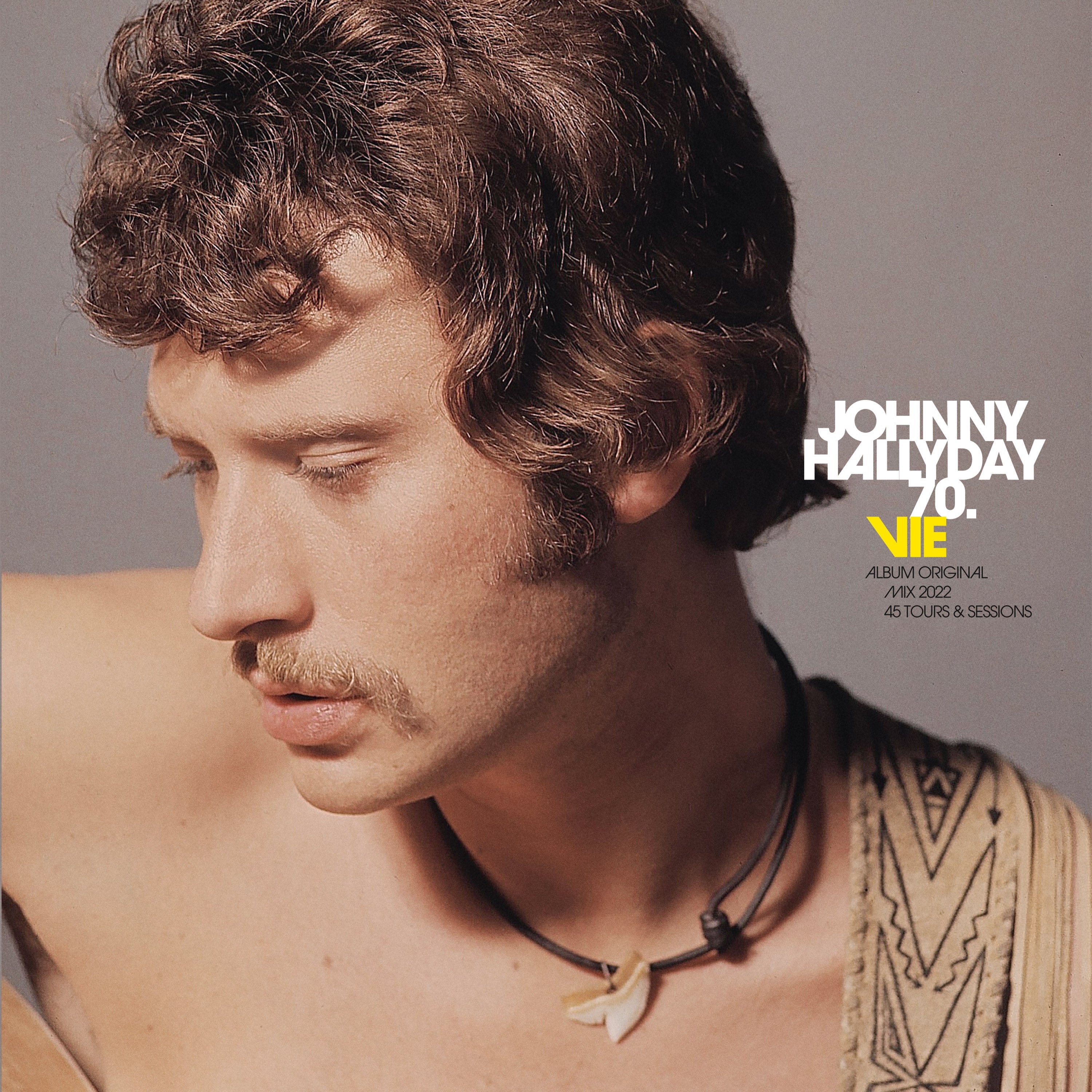 JOHNNY 70 - TRIPLE LP POCHETTE OUVRANTE - TIRAGE LIMITÉ ET NUMÉROTÉ